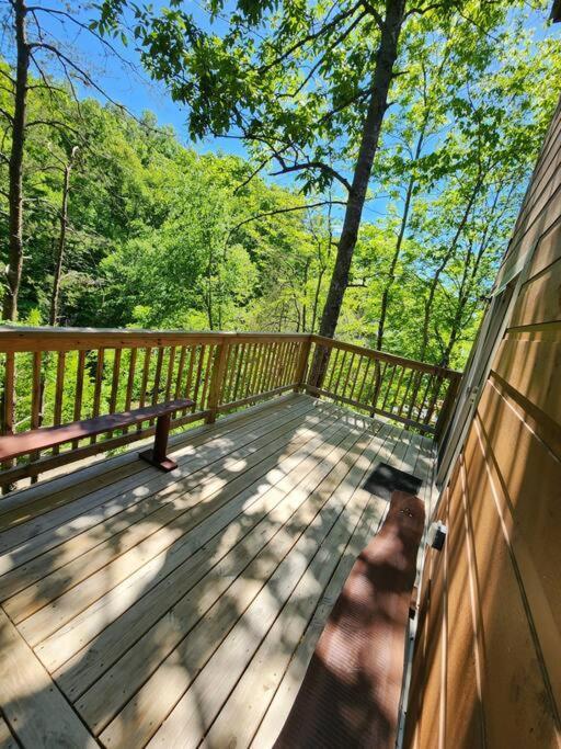 Dancing Bear Cabin- Relax & Enjoy! Sevierville Exterior photo