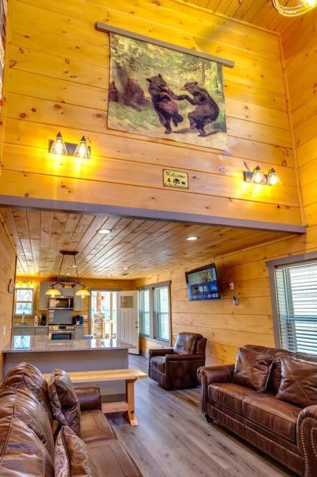 Dancing Bear Cabin- Relax & Enjoy! Sevierville Exterior photo