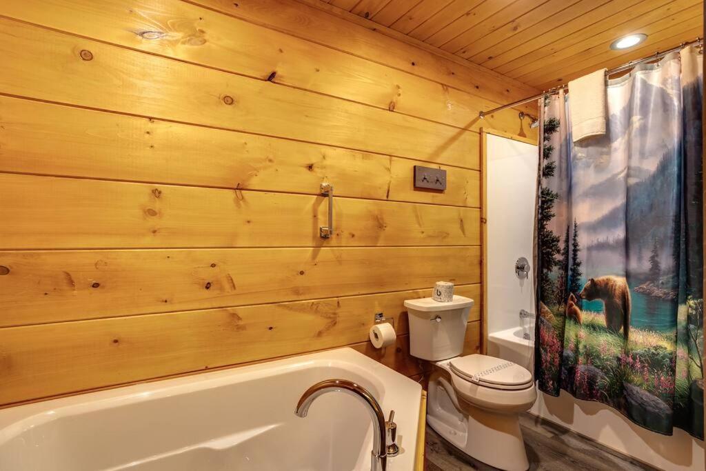 Dancing Bear Cabin- Relax & Enjoy! Sevierville Exterior photo