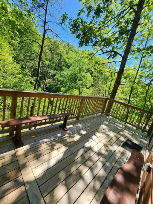 Dancing Bear Cabin- Relax & Enjoy! Sevierville Exterior photo