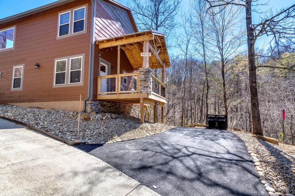 Dancing Bear Cabin- Relax & Enjoy! Sevierville Exterior photo